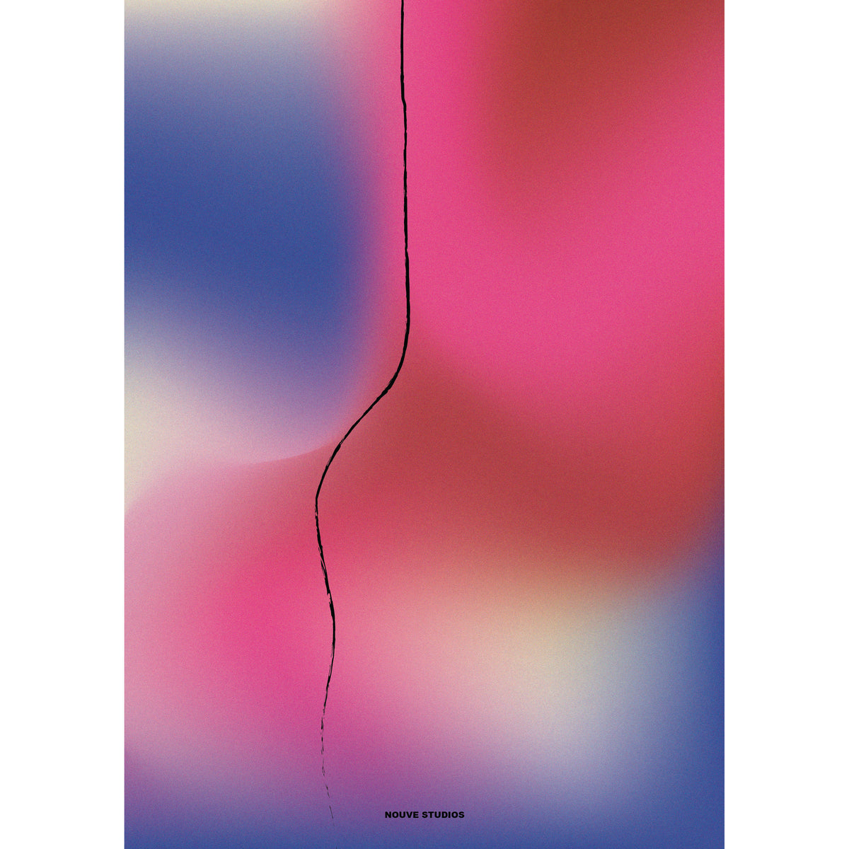 Aure A3 poster in roze van Nouve Studios, abstracte kleurverloop print in roze, blauw, rood en crème met een zwarte handgetekende lijn.