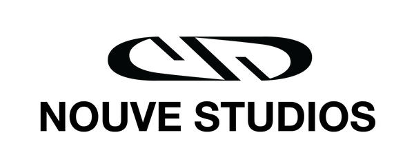 Zwart wit logo van Nouve Studios met beeldmerk en woordmerk
